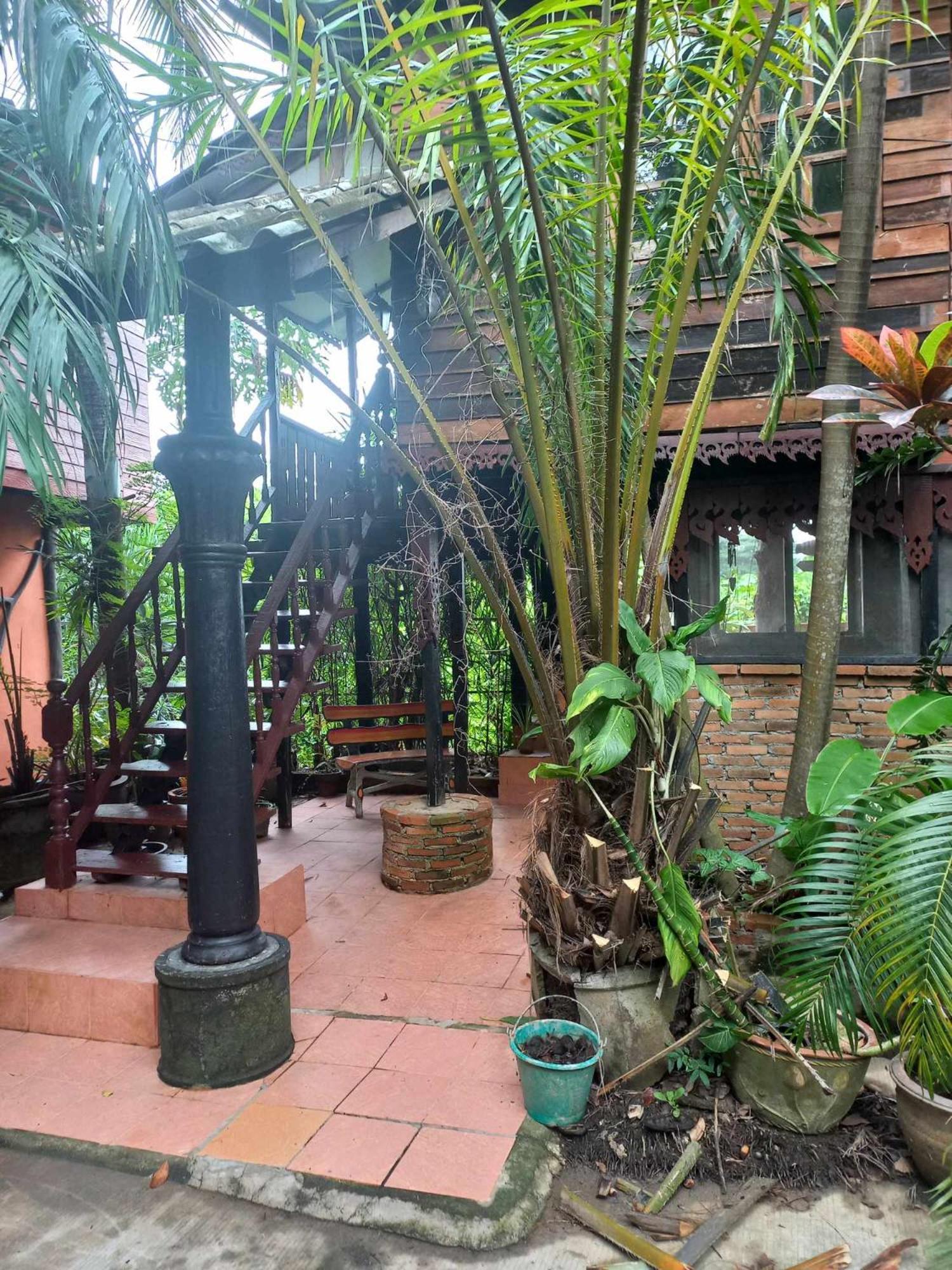 Teak house Chiang Mai Hotel Luaran gambar