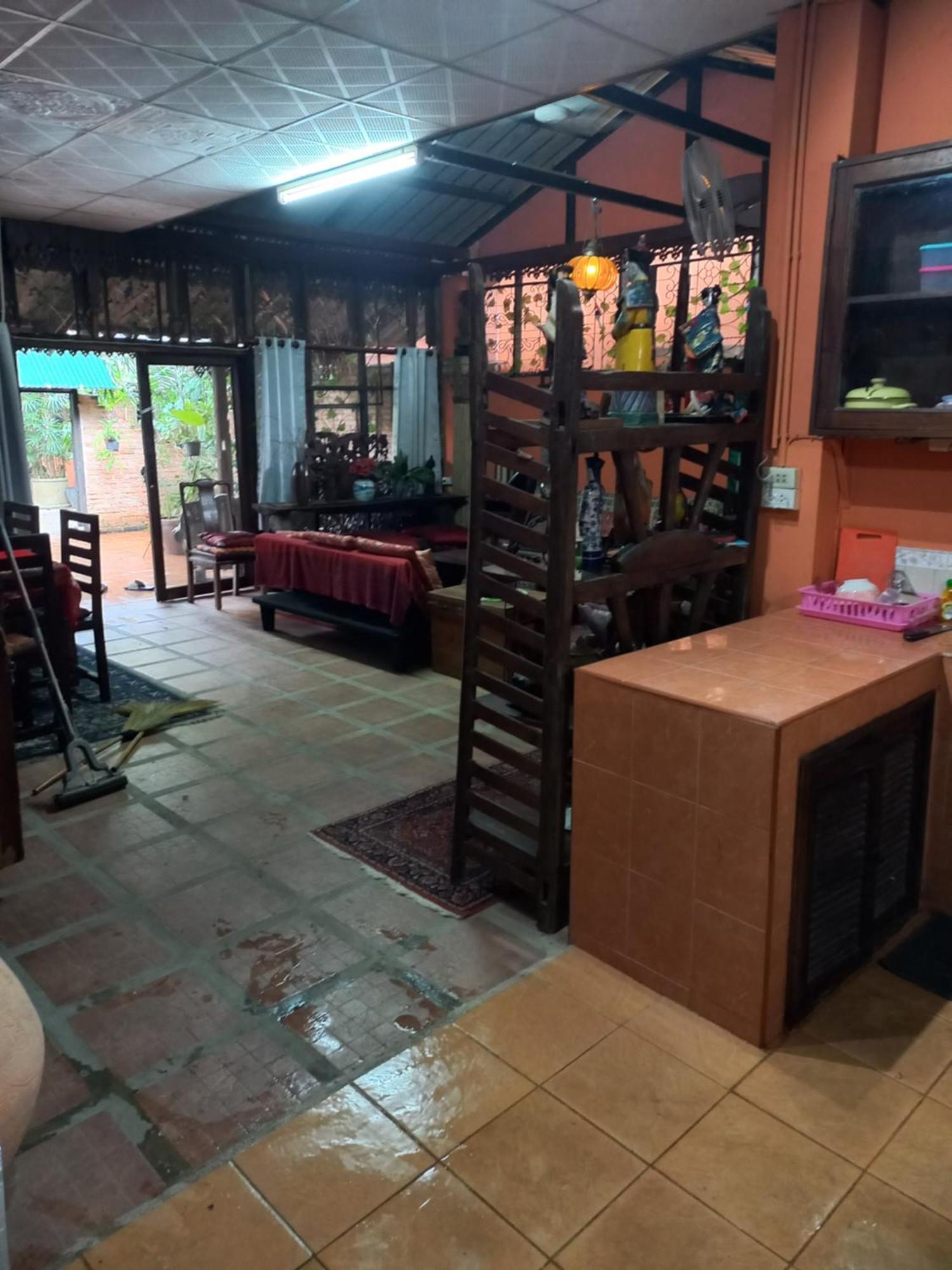 Teak house Chiang Mai Hotel Luaran gambar