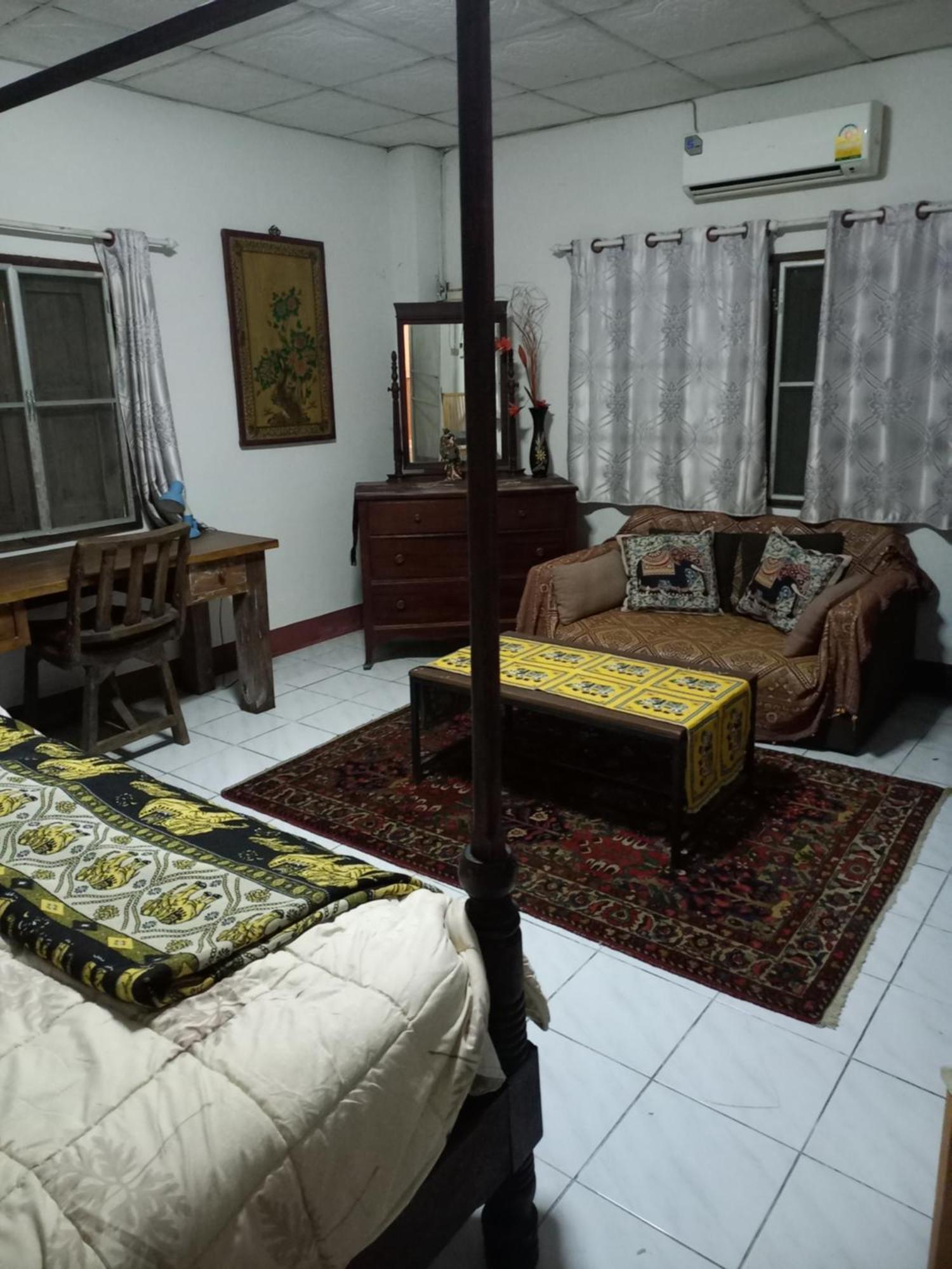 Teak house Chiang Mai Hotel Luaran gambar