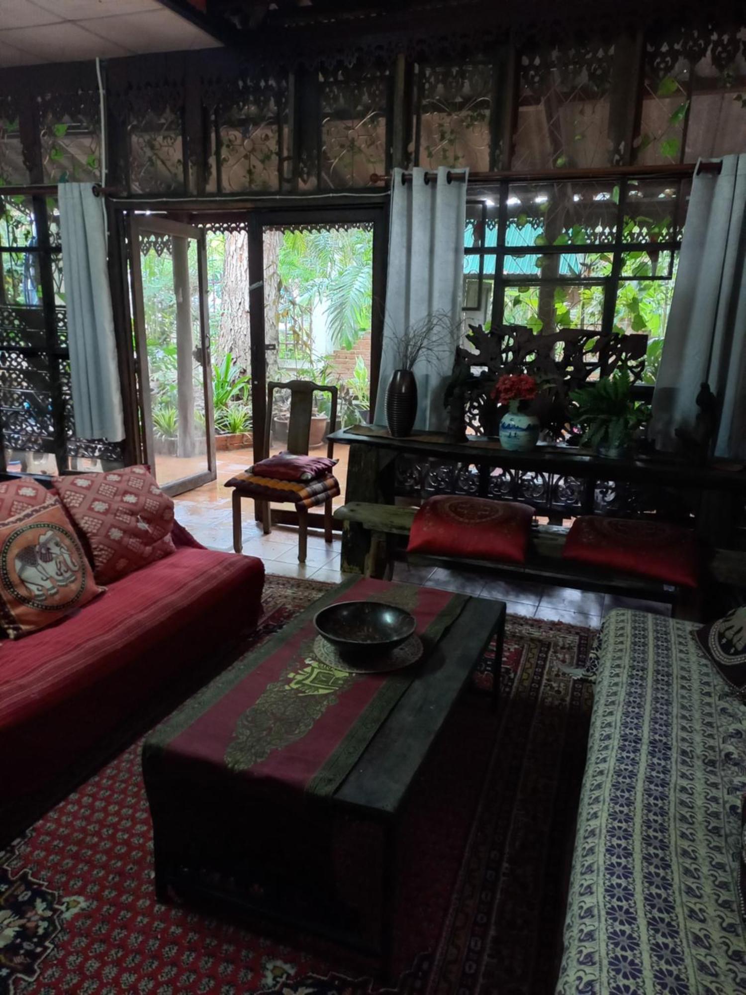 Teak house Chiang Mai Hotel Luaran gambar